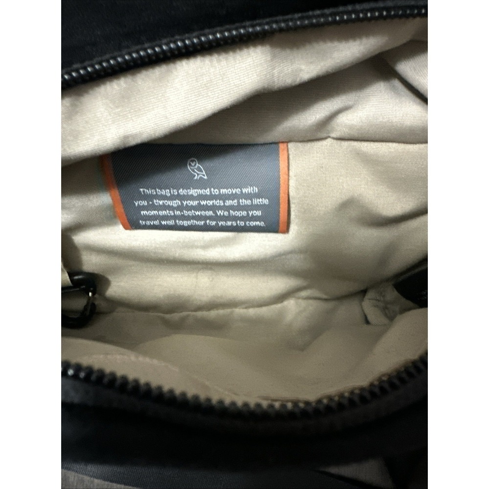 Bellroy Sling Mini Ranger Black - Picture 3 of 6
